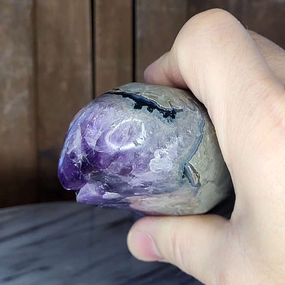 Amethyst Geode - Picture 12 of 13